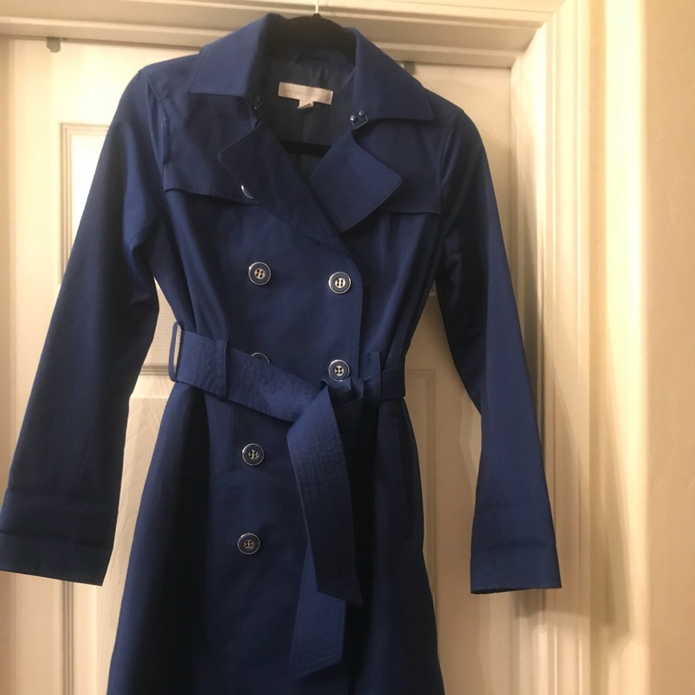 Trench coat. New York and company. NWOT